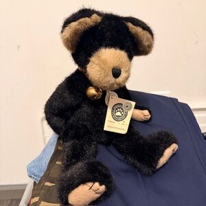 Vintage 20th Anniversary Boyds Bear